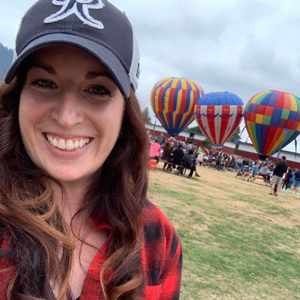 Meet your Posher, Sidnee